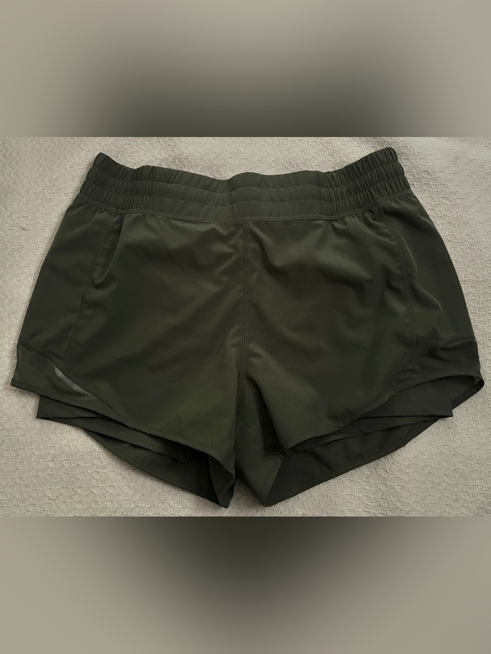 MONDETTA 🩳 LK NW 2-in-1 ARMY OLIVE GREEN ATHLETIC COMPRESSION RUN SHORTS Size L